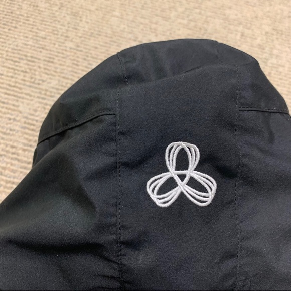 Aritzia 100% DOWN FILLED PARKA - Picture 5 of 8